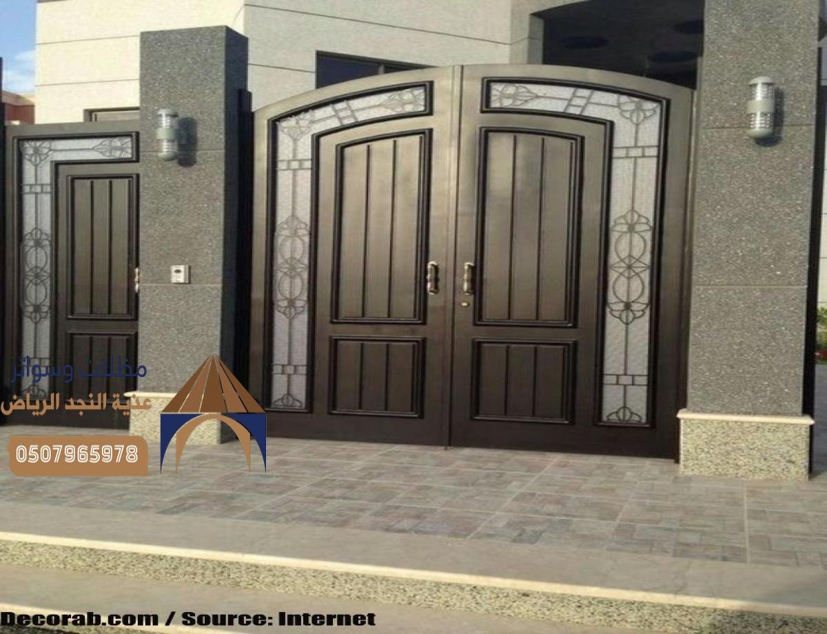 الأبواب الكلاسيكية الخشبية: جمالية عريقة لمنزل راقٍ في الرياض