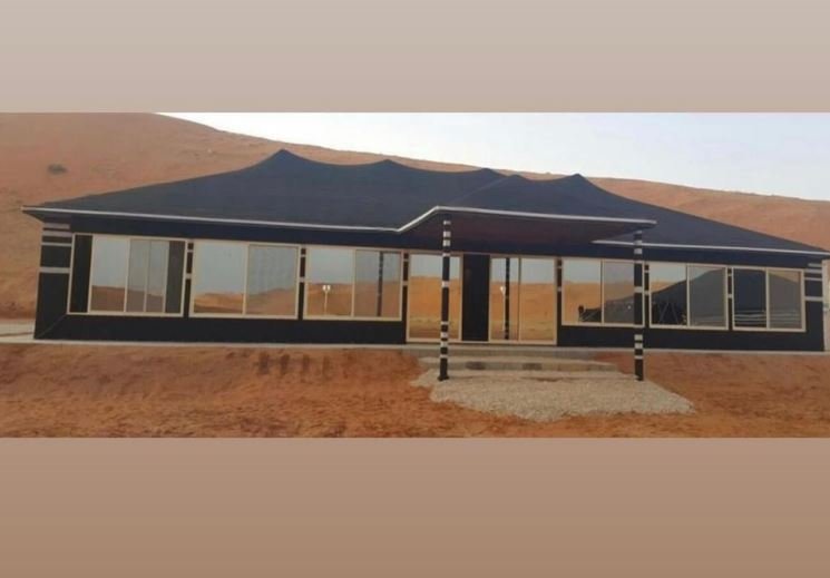 بيوت الشعر  جاهزة بكافة وبمختلف الأنواع والالوان وبجودة عالية.